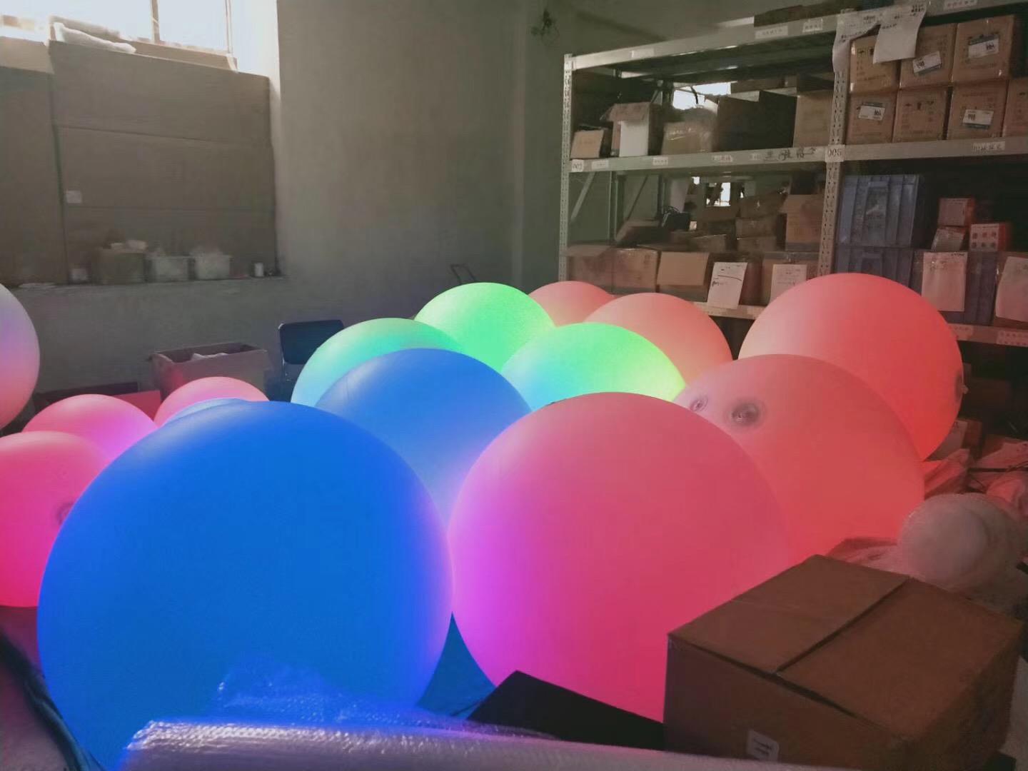 Palla Gonfiabile LED Colorata  - Led Balloon Light recensione e prezzo